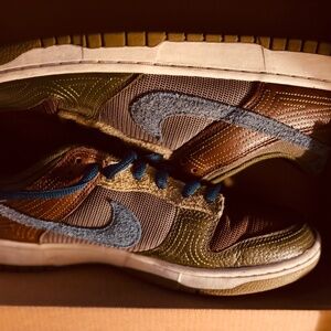 Nike men’s10.5 almost brand new I wore them once they don’t fit me